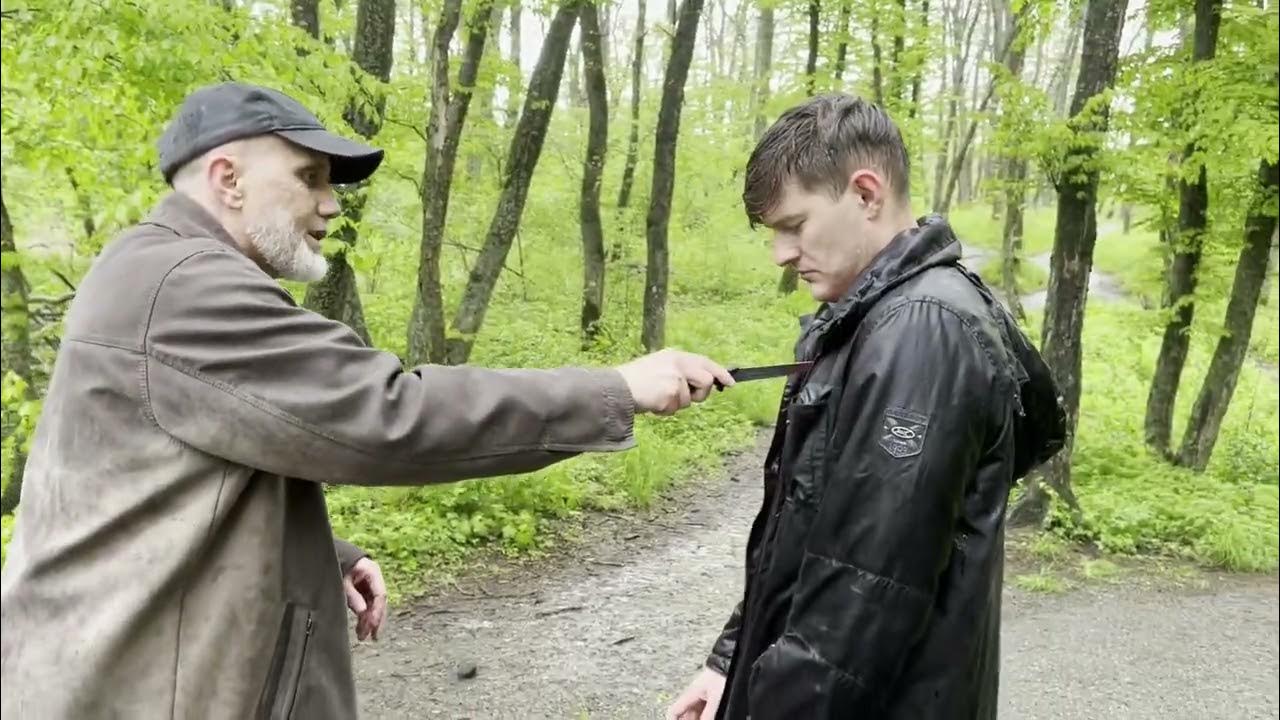 Фильм про ножевой бой в лесу