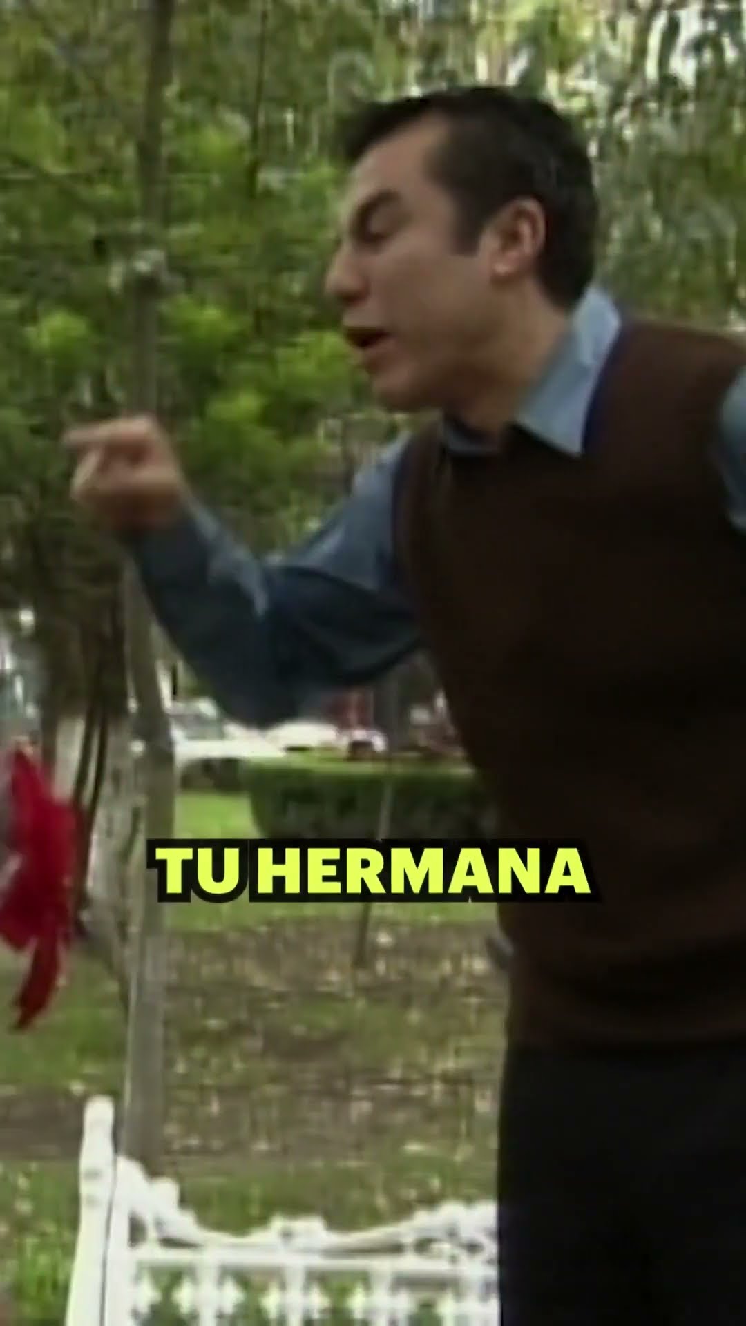 La Chupitos provoca que una pareja truene por chismosa ? #LaHoraPico #Comedia #humor
