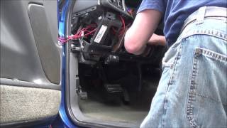 2003 Chevrolet Silverado shift cable replacement how to 4L80E by Broncocarl92 115,780 views 7 years ago 18 minutes