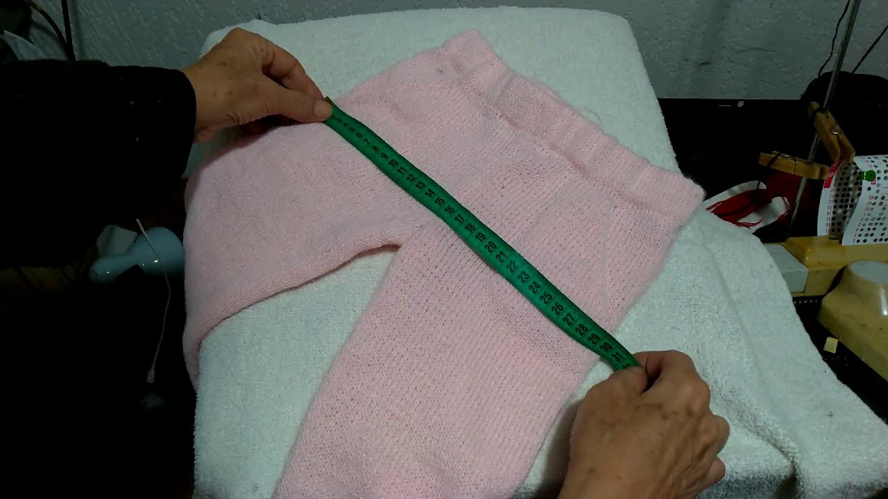 Calça infantil com bolso.