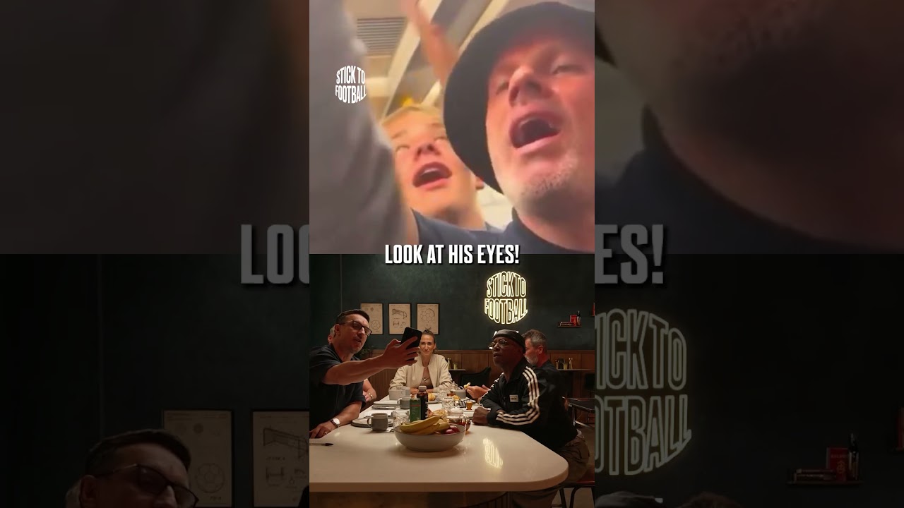 Someone check on Carra, the Oasis documentary is finally here! 😂 🎸
