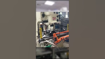 What application have you seen of palletizing robots#palletizingrobots #industrial robot#roboticarm