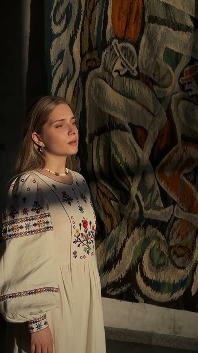 Ой беру я ягудки, не беруться… - Юлія Вітранюк #ukrainianfolk # ...