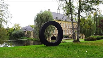 WIJLRE MET ZIJN ROMANTISCH KASTEEL.