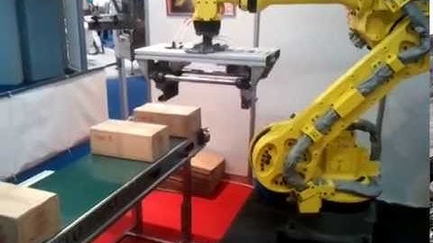 Fanuc R - 1000IA/80F - Palletizing application by Self Trust