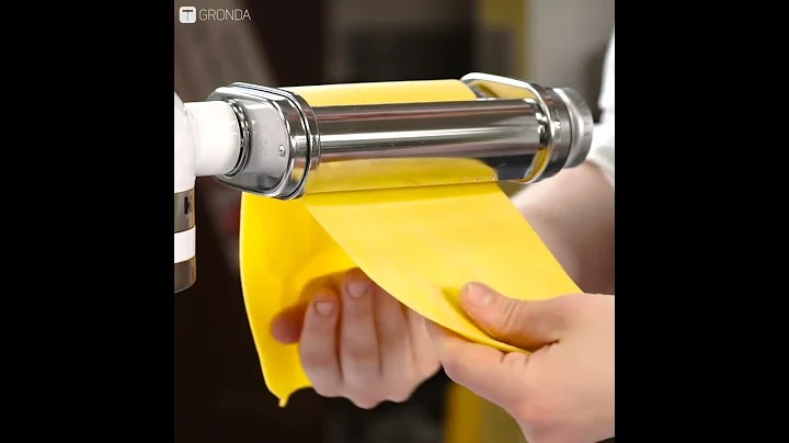 Two-color RAVIOLI TUTORIAL of Chef Agnes Karrasch