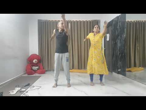 fat-burning-workout-burn-500-calories,-moves-steps-are-not-yog-but-full-body-work-out-©-m-dhola-2016