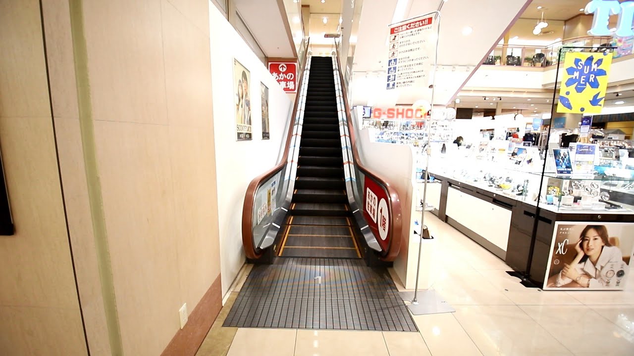 【三菱製】ゆめタウン光の森　昇りエスカレーター