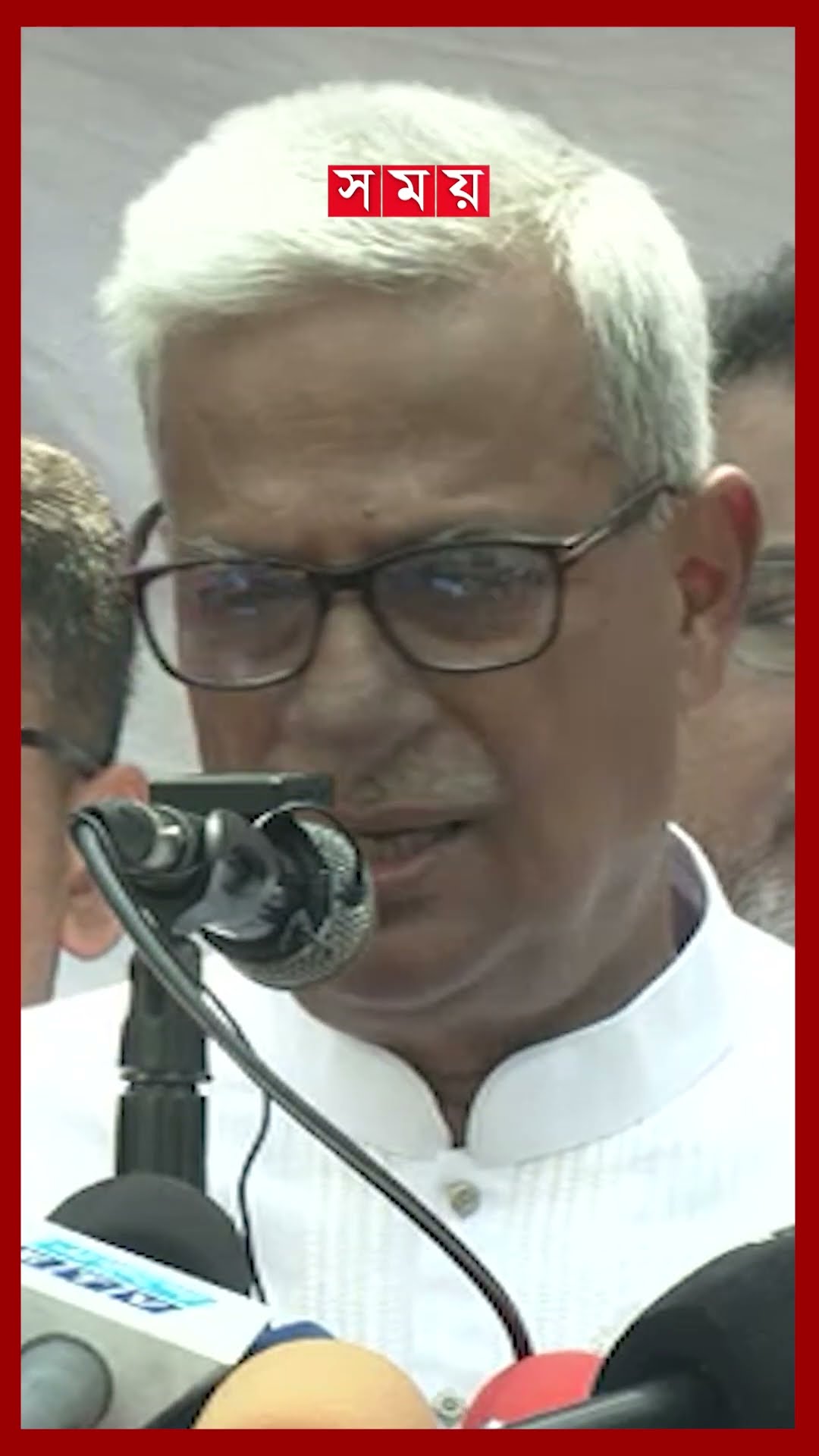 কারা আপনাকে আটকাচ্ছে নাম প্রকাশ করুন, স্বরাষ্ট্র উপদেষ্টাকে বিএনপির ফারুক #zainulabadin #bnp #shorts