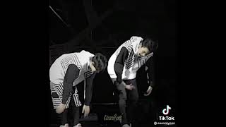 Chanyeol And Baekhyun Are Dancing Sweetly