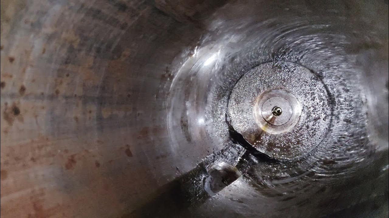 RAW VIDEO HYDRAULIC CYLINDER PITTING YouTube