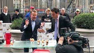 Egg Drop - Steve Spangler on FOX and Friends
Steve Spangler visits FOX in Friends in New York.
Follow Steve on...
www.Instagram.com/SteveSpangler
www.Facebook.com/SteveSpangler
www.Twitter.com/Stevespangler
Want more experiments like this? Check out http://www.stevespanglerscience.com/experiments
© 2017 Steve Spangler, Inc. all rights reserved Egg Drop - Steve Spangler on FOX and Friends