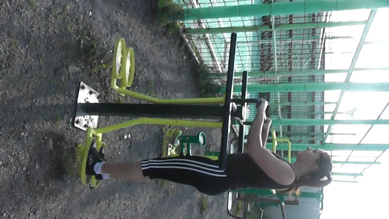 Тренажёр уличный. Маятник - YouTube
