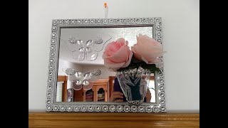 DIY  Facil y bonito cuadro decorativo con espejo y botella de plastico reciclada.