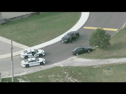 Brazen bank robbery leads to high-speed chase in Cambridge, Ont.