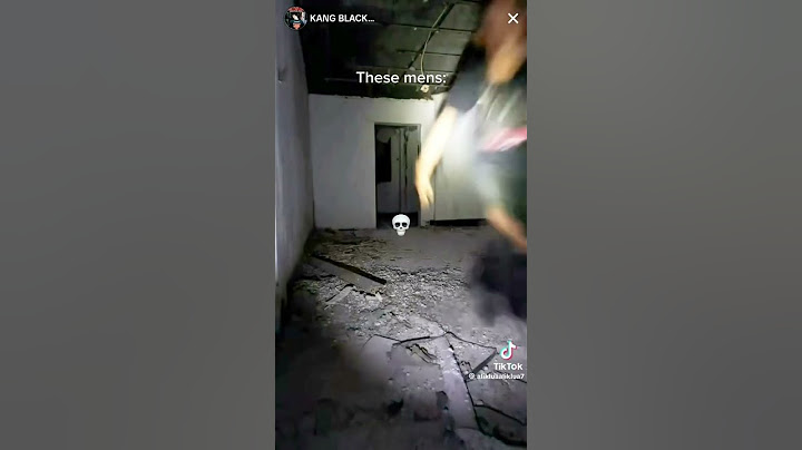 Normal people afraid of ghosts: #viral #fyp #viralshort