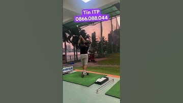 Quốc Cường Ichimoku và em Tín ITP swing golf tại sân tập Him Lam