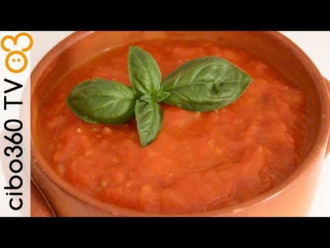 Video: Salsa Di Pomodoro Fresco Con Aglio Verde