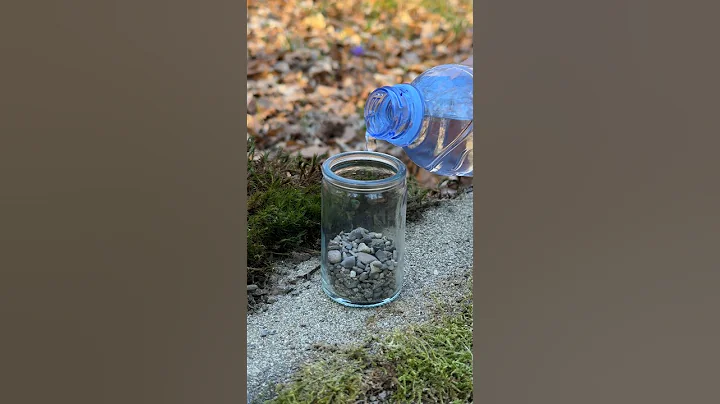 Cool idea for camping: DIY night lantern! #campping #survival #lifehacks