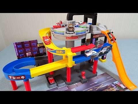 トミカ カーズ アクションコース 回転エレベータージャンクション