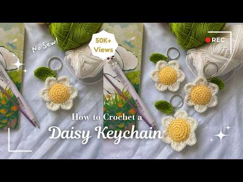 How to Crochet a Daisy Keychain✨ | Beginner-Friendly Crochet Keychain Tutorial | DIY Flower Charm