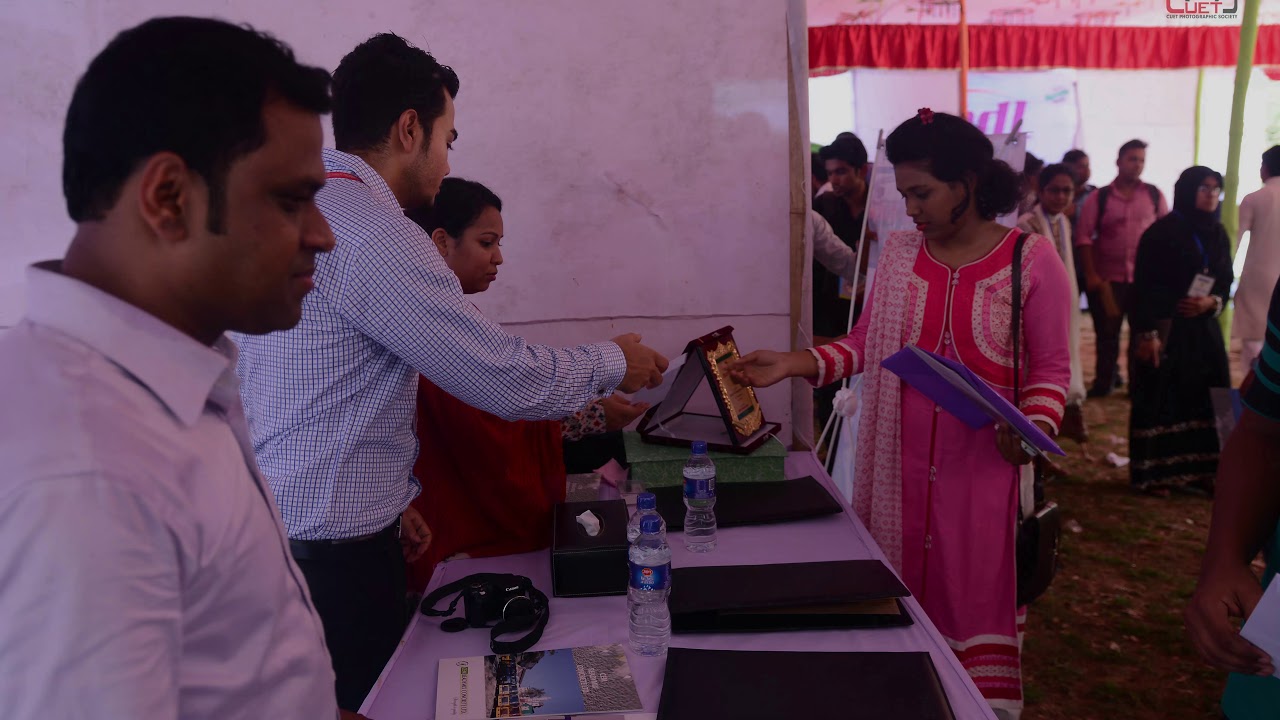 A promo video for Career Fest 2019 - YouTube