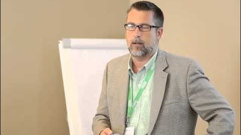 Doug Hazelman speaks on product strategy at VeeamON Forum Dubai