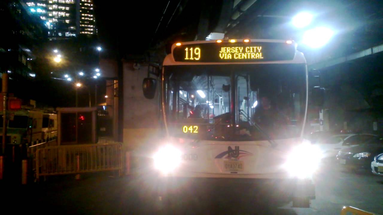 New Jersey Transit Nabi 6009 On The 119 Exiting The Port Authority Bus Terminal In Nyc Youtube