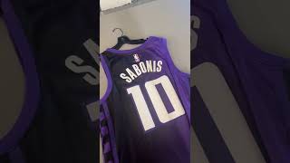 buying this many jerseys is good for the economy 😁 #KingsJersey #DeAaronFox #domantassabonis screenshot 2