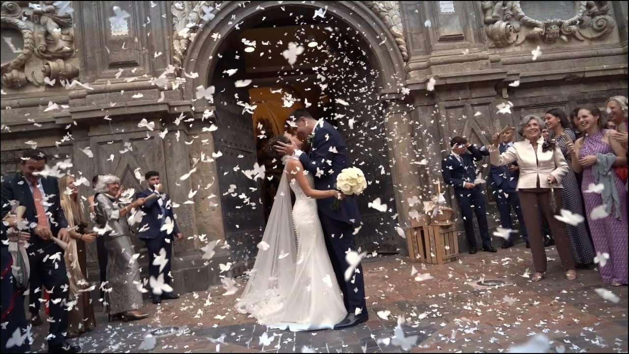 TRAILER PAULA Y JAVI