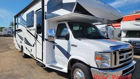 LIKE NEW 2022 Jayco GreyHawk 27U Class C motorhome