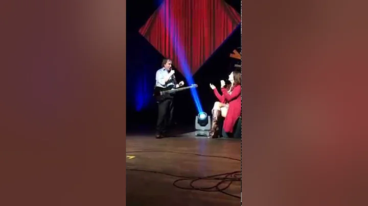 Chris de Burgh in Vancouver - Patricia The Strippe...