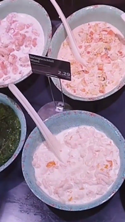 Морепродукты, рыба, копчености. Супермаркет Глобус. Seafood, fish ...