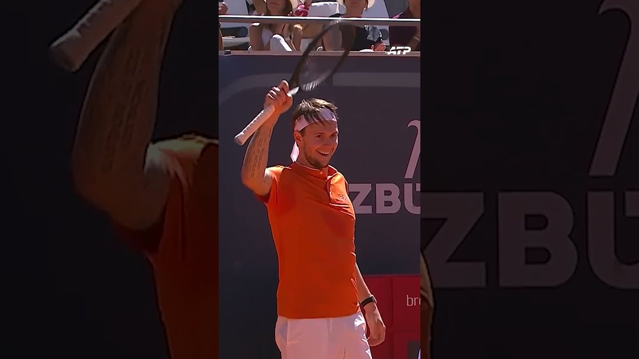 Bublik captivating in Kitzbuhel 🤩