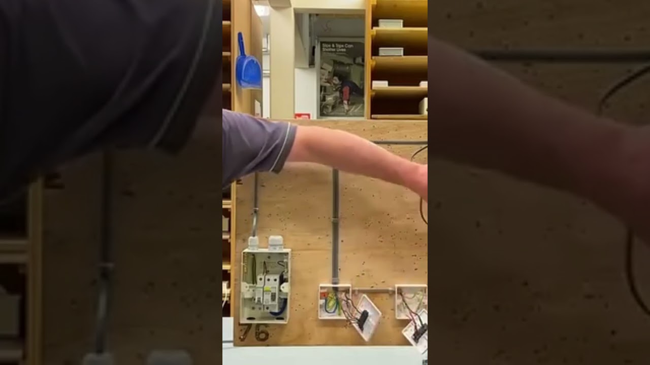 Lighting Circuit 2 Plate Method How to Wire up and Connect 2 Way and Intermediate Switches (3 Way)