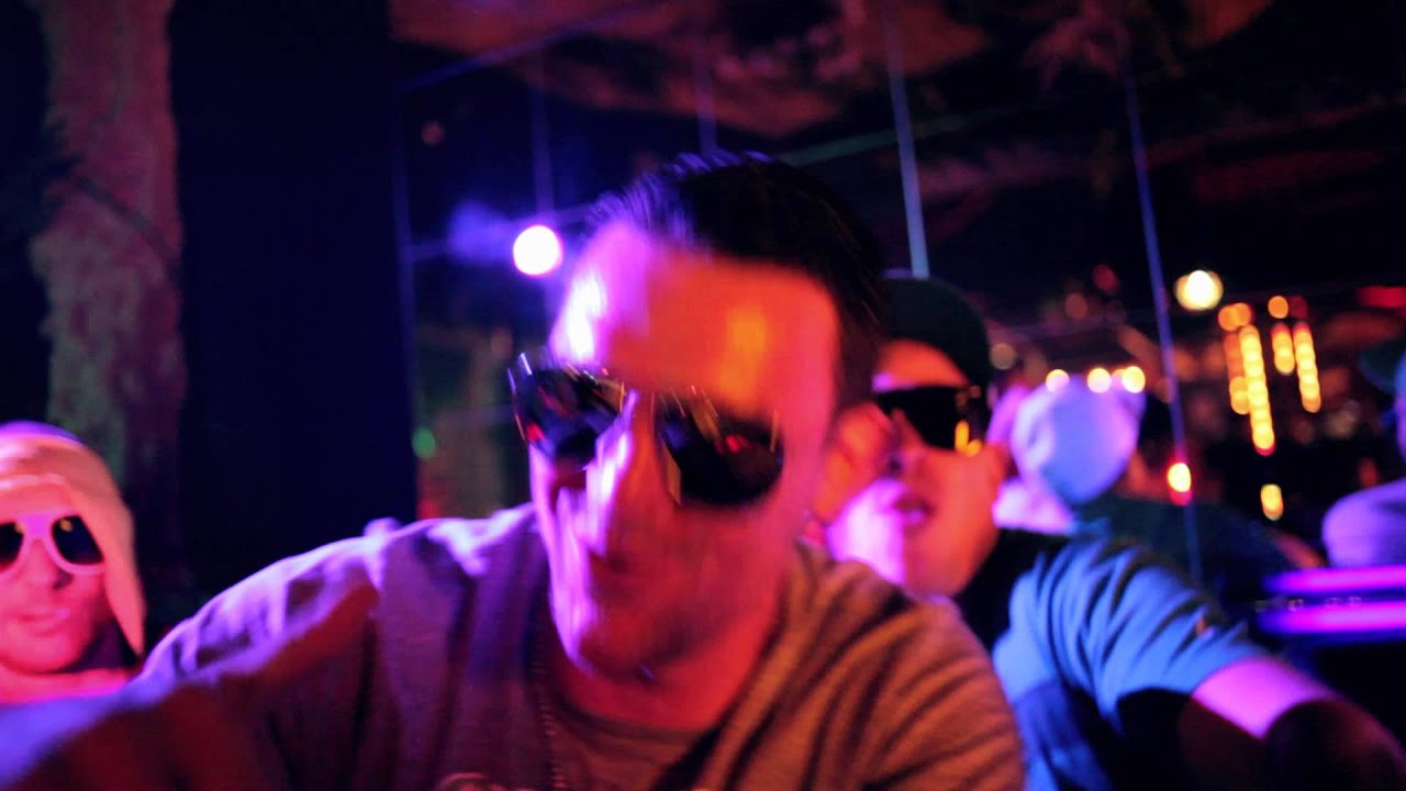 Watch ZenSuRap - Dreih dä Beat uf (OFFICIAL HD VIDEO) on YouTube Watch ZenSuRap - Dreih dä Beat uf (OFFICIAL HD VIDEO) on YouTube