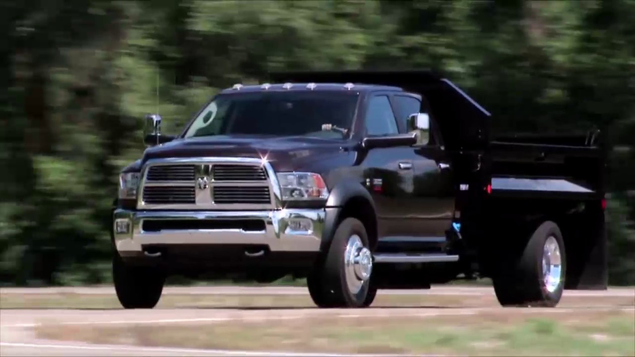 ParkSense® Park Assist-Rear bumper sensors & parking safety in 2017 Ram Chassis Cab