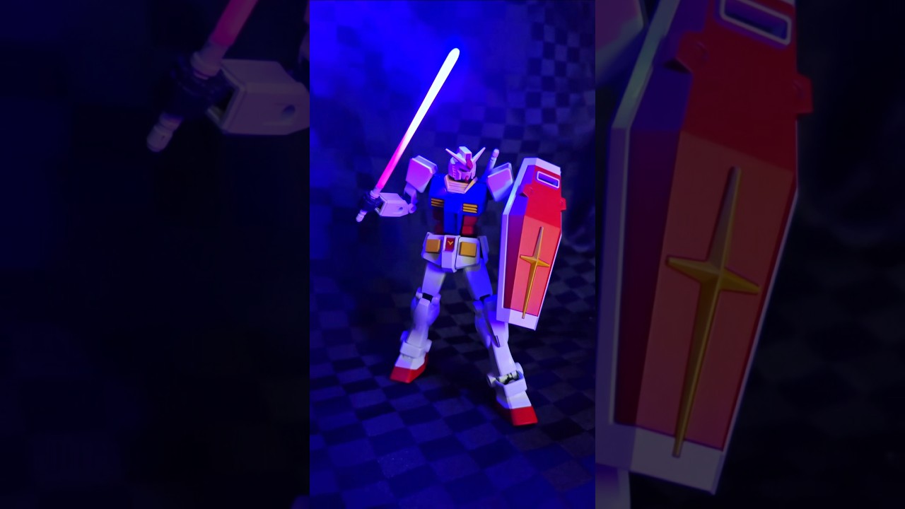 Create a unique effect with SMS UV Reactive Blue that glows blue under a UV Blacklight! 