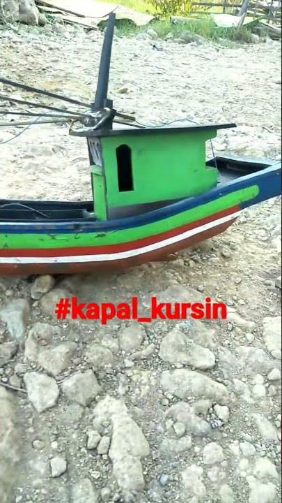 kapal perahu kursin
