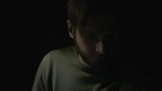 Bruno Bavota - Darkest Light (Official Live Video)
Artist: Bruno Bavota
Title: Darkest Light
Album: Get Lost
Purchase CD/LP/Digital: https://www.temporaryresidence.com/products/trr327
Bandcamp: https://brunobavota.bandcamp.com/album/get-lost
©2018 Temporary Residence Ltd. Bruno Bavota - Darkest Light (Official Live Video)