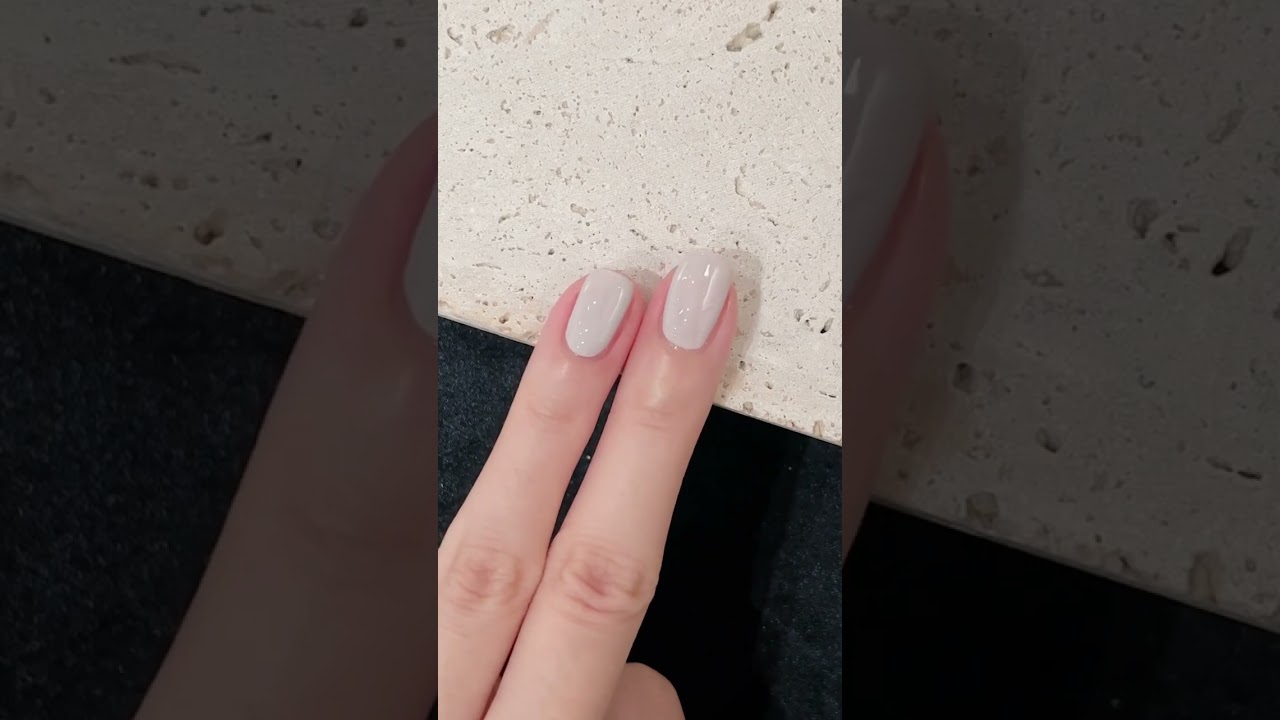『nail polish』Super white gray~😬