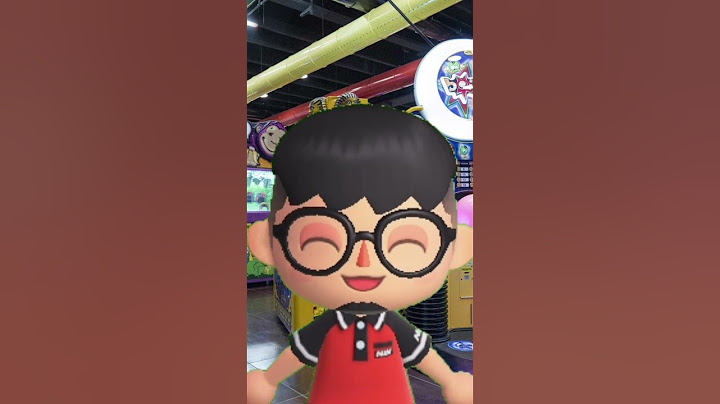 Hai 8 anni, vai alla sala giochi e c’è questo signore @gabrielevagnato #animalcrossing