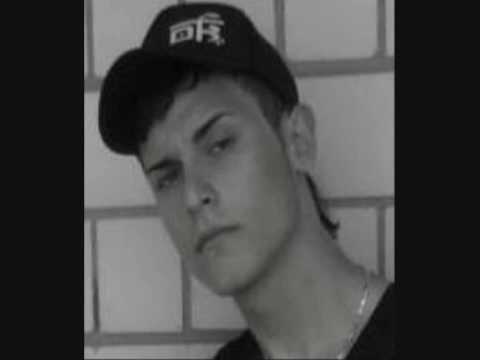 Das von GIUSEPPE dem NachwuchssÃ¤nger aus Ludwigshafen gesungene "Senza Te" (auf deutsch, "Ohne Dich".)und von dem Rap-Talent und grÃ¼nder von "ALPHA MUSIC" O-KILLA ergÃ¤ntze Romancen-Lied, ist eine mischung aus dem italienisch- und deutschen und verspricht eine hohe Einschlagquote! "...Mal ein Lied fÃ¼r jedermann, auch mal was fÃ¼r die Frauen *lach*" ....so O-KILLA. Na dann wÃ¼nschen wir euch beiden das beste in eurer weiteren Musikkarriere euer BILD - Team. Zitat aus "BILD" (25.10.2008)