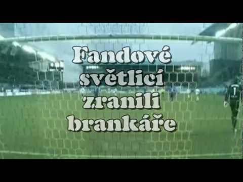 Video: Jak Zasáhnout Brankáře