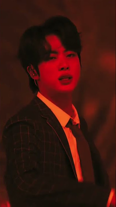 ❗red jin❗#shorts #tiktok #keşfet #kpop #korea #kimseokjin #jin #reels #red #bts #army #btsarmy #idol