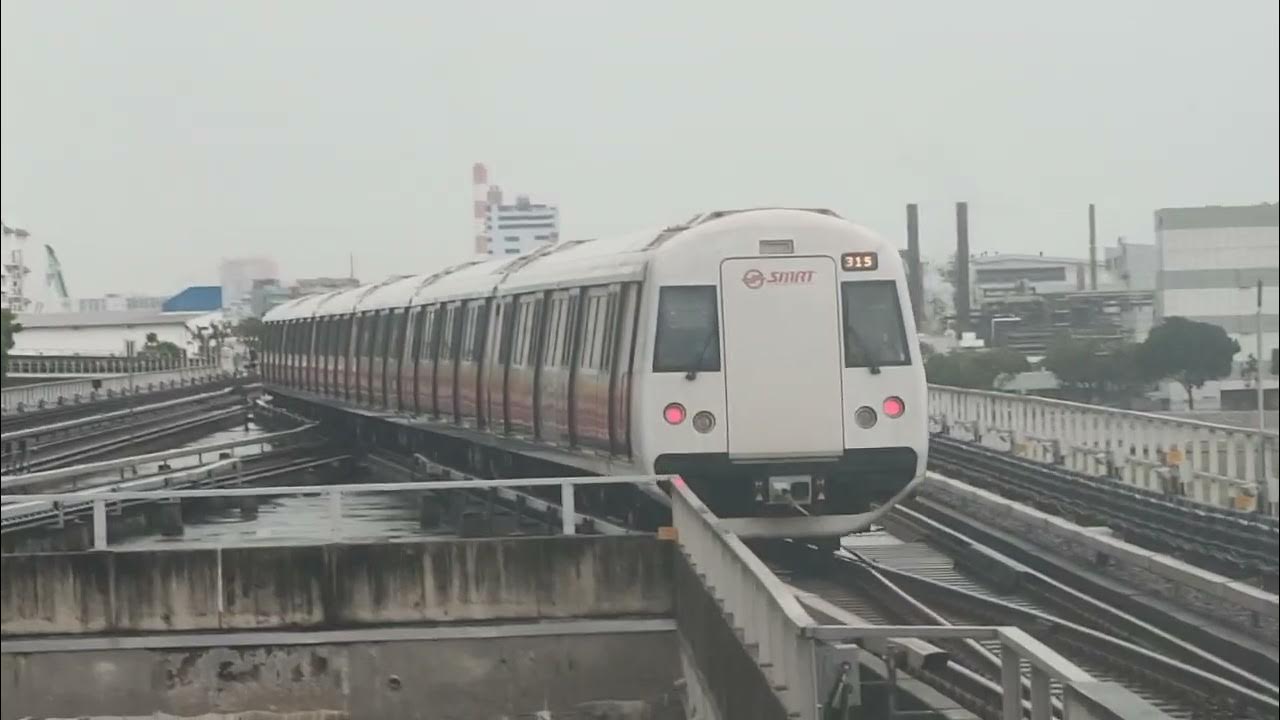 EWL C151B 633/634 departing at EW33 Tuas Link crossing over to bound A ...