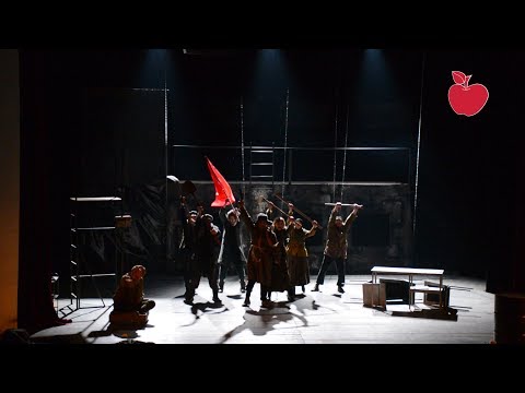 ,,ძაღლის გული\" ანუ ლენინი, სტალინი და ტროცკი გორის თეატრის სცენაზე