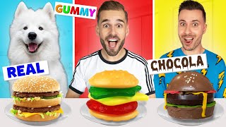 REAL, GUMMY OF CHOCOLADE! *Voedsel Challenge* Met Rutger & Paco