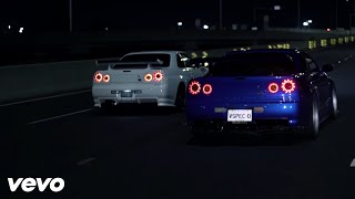 MIRA x Uzzi - 16 Ani/2 Skyline R34 GTR's