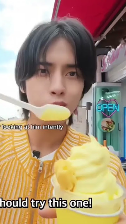 Kyler Chua on the street noticed by knetz #chaeunwoo #hori7on #hori7on_kyler